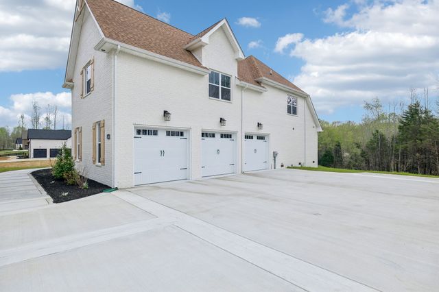 1065 Gholson Road, Clarksville, TN 37043