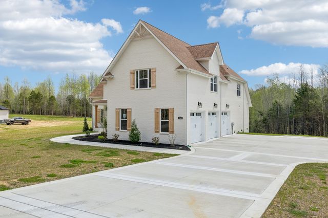 1065 Gholson Road, Clarksville, TN 37043