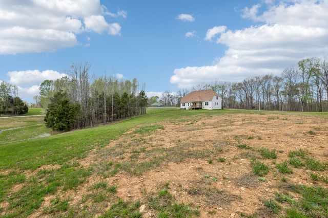 1065 Gholson Road, Clarksville, TN 37043