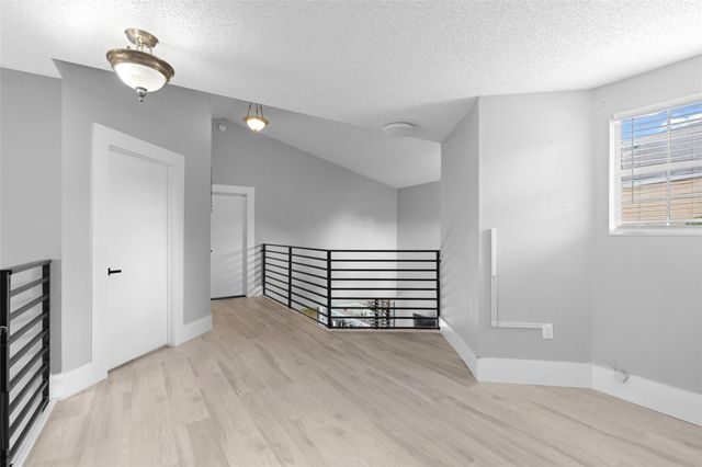 133 SW 159th Way, Sunrise, FL 33326