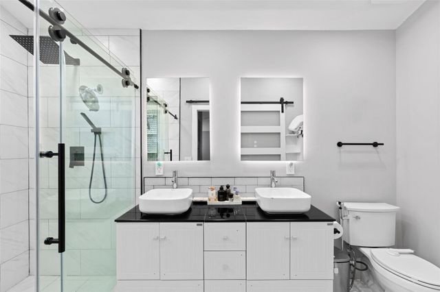 133 SW 159th Way, Sunrise, FL 33326