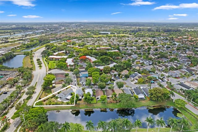 133 SW 159th Way, Sunrise, FL 33326