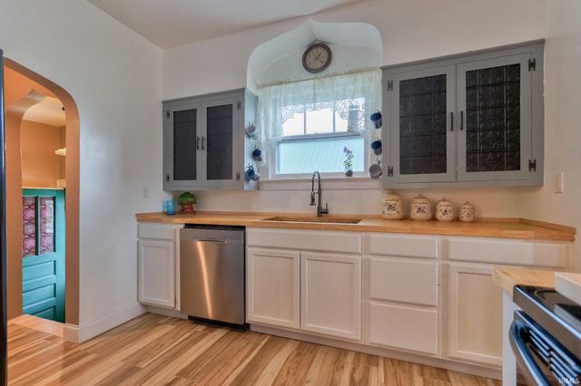 410 Richardt Avenue, Evansville, IN 47711