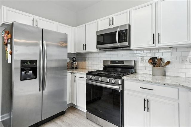 110 Camdyn Circle, Woodstock, GA 30188