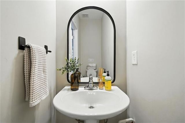 110 Camdyn Circle, Woodstock, GA 30188