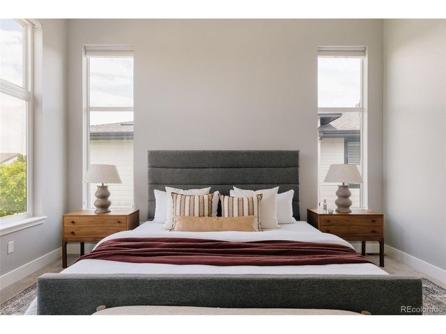 8910 Beekman Pl, Denver, CO 80238