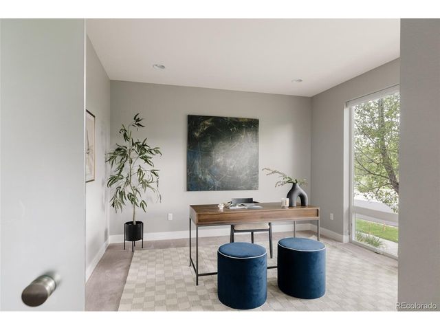 8910 Beekman Pl, Denver, CO 80238