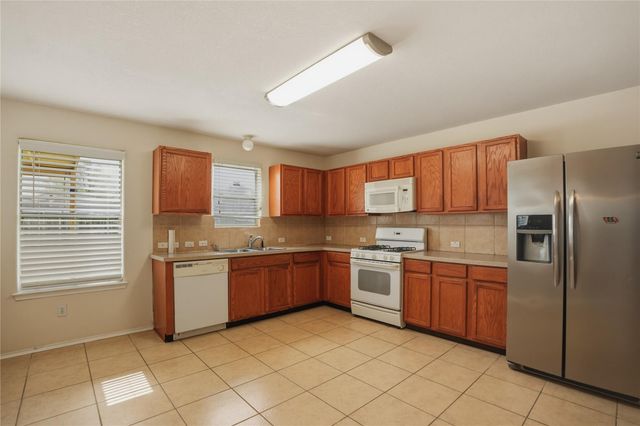 630 Kiley Drive, Houston, TX 77073