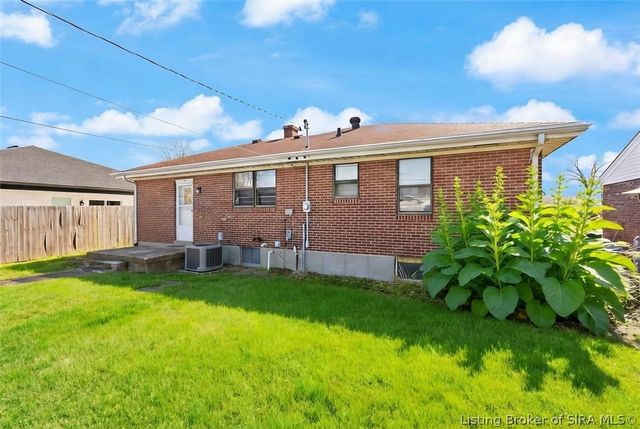 2016 Bono Road, New Albany, IN 47150