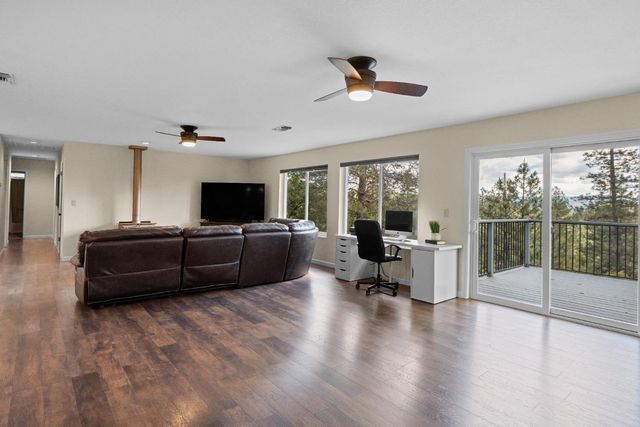 6139 Green Ridge Dr, Foresthill, CA 95631