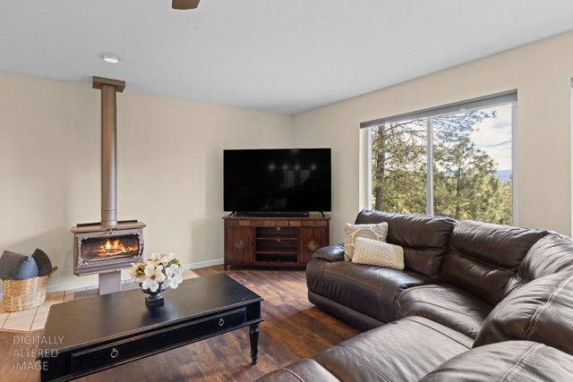 6139 Green Ridge Dr, Foresthill, CA 95631