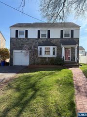 19 White Terrace, Nutley, NJ 07110