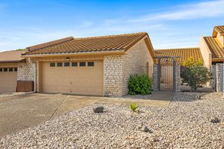 729 Oakland Hills Lane, Kerrville, TX 78028