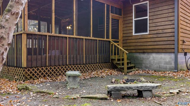 22218 County Road 89, Mentone, AL 35984