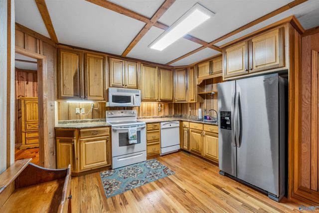 22218 County Road 89, Mentone, AL 35984