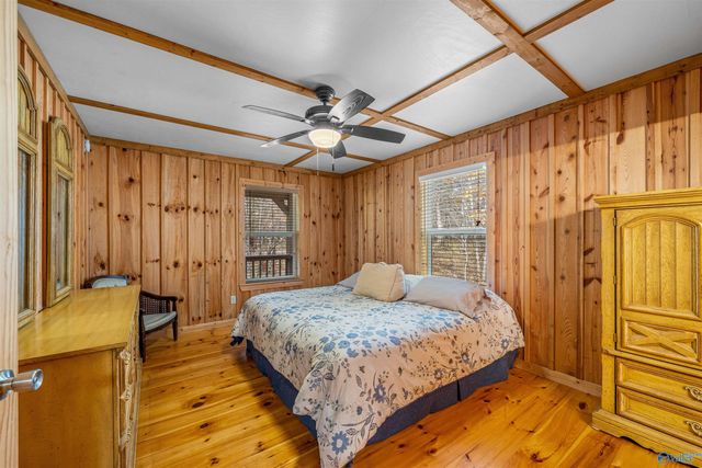 22218 County Road 89, Mentone, AL 35984