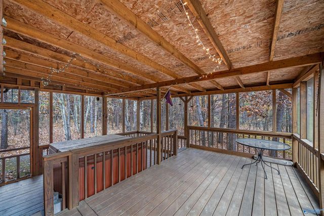 22218 County Road 89, Mentone, AL 35984