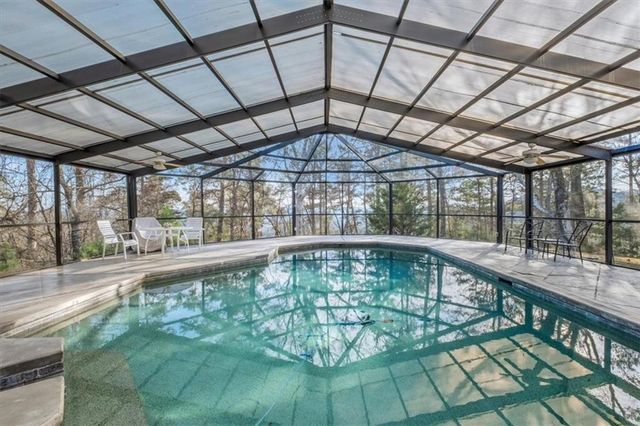 13 Canterbury SW Place, Rome, GA 30165