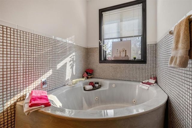 13 Canterbury SW Place, Rome, GA 30165