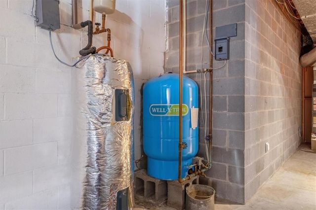 13 Canterbury SW Place, Rome, GA 30165