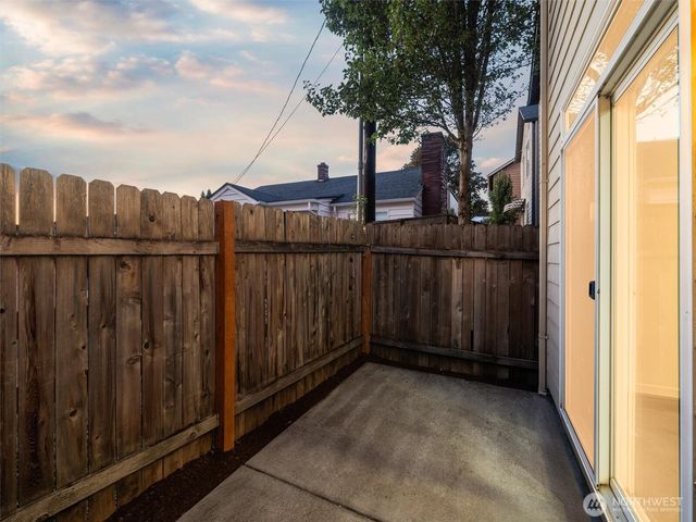 3302 NE 43rd Place, Vancouver, WA 98661
