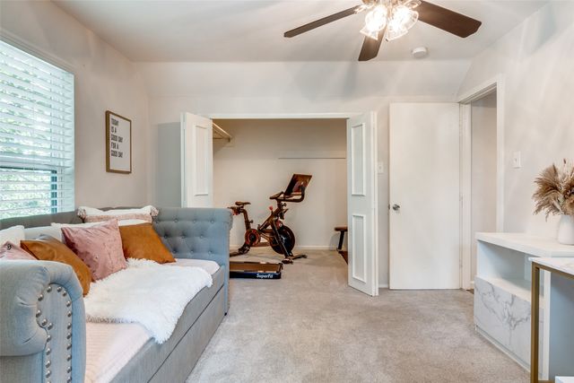 9805 Estate Lane, Dallas, TX 75238