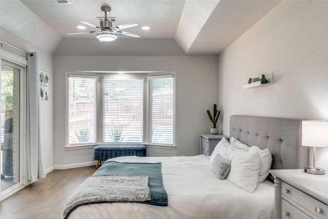 9805 Estate Lane, Dallas, TX 75238