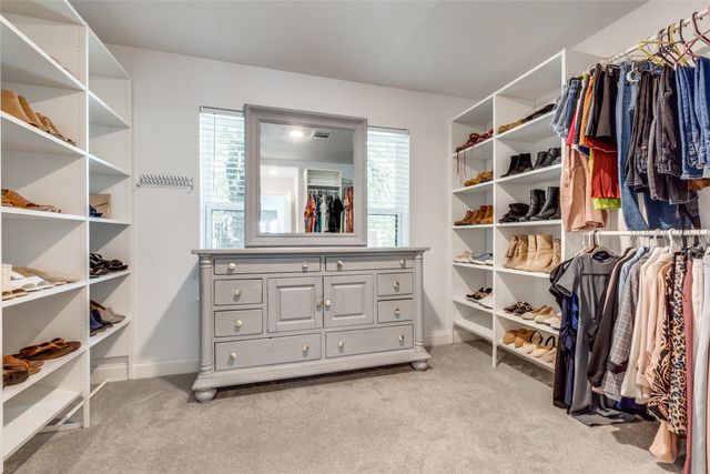 9805 Estate Lane, Dallas, TX 75238