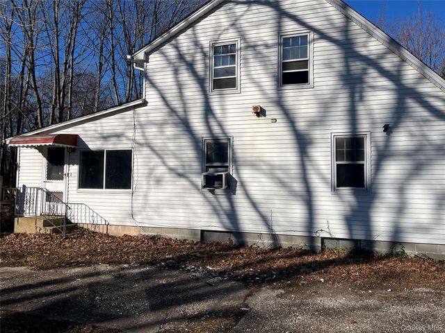 249 Revilo Avenue, Shirley, NY 11967