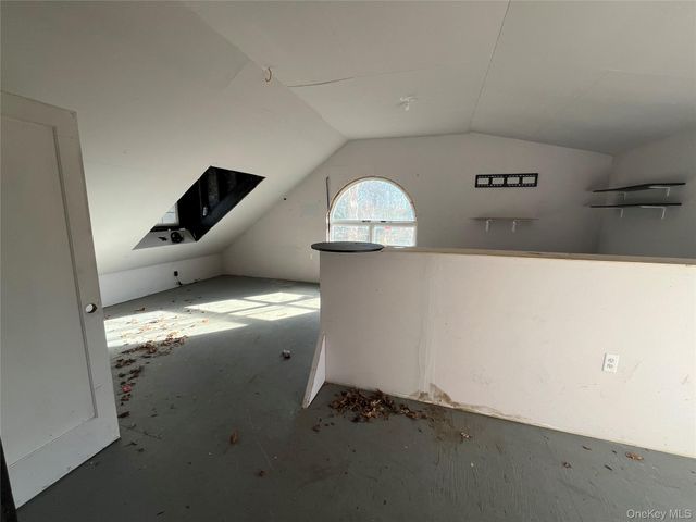 249 Revilo Avenue, Shirley, NY 11967