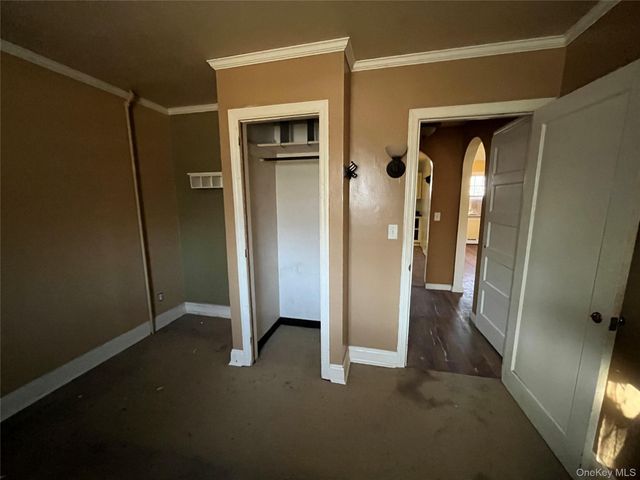 249 Revilo Avenue, Shirley, NY 11967