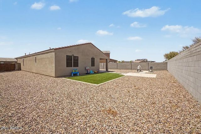 37067 N LOKAI Drive, San Tan Valley, AZ 85140