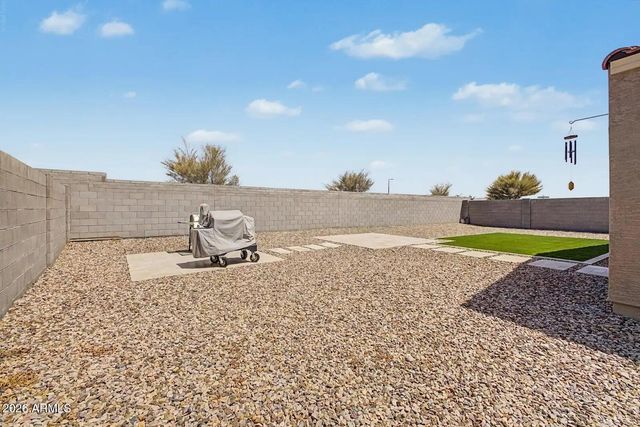 37067 N LOKAI Drive, San Tan Valley, AZ 85140