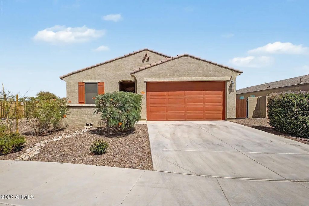 37067 N LOKAI Drive, San Tan Valley, AZ 85140 — photo 2