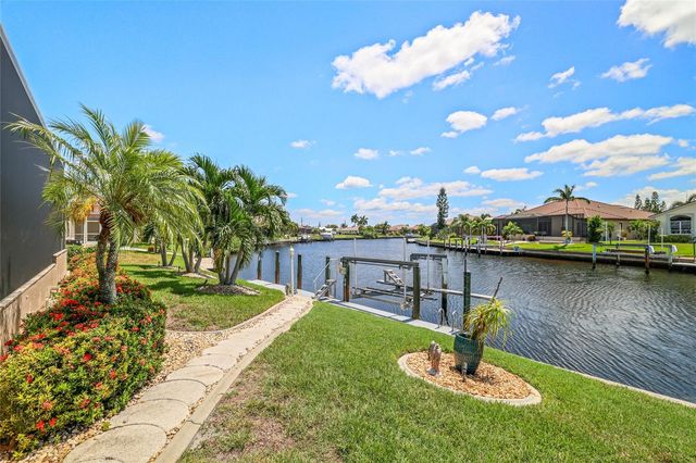 1317 PINE SISKIN DRIVE, Punta Gorda, FL 33950