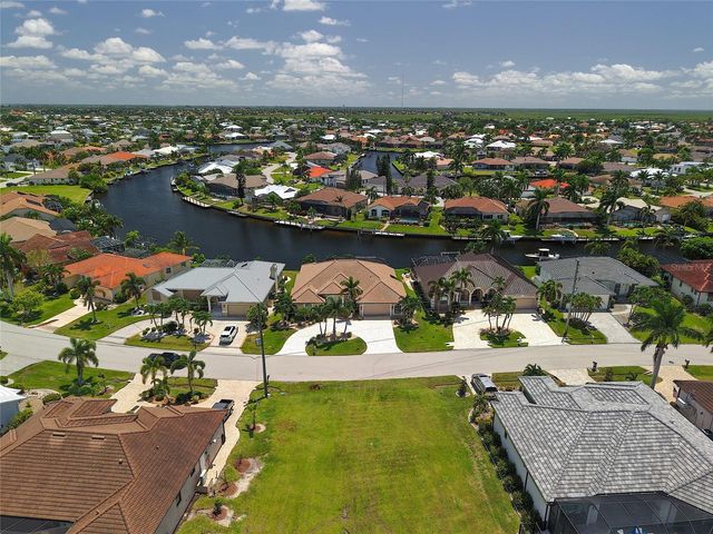 1317 PINE SISKIN DRIVE, Punta Gorda, FL 33950