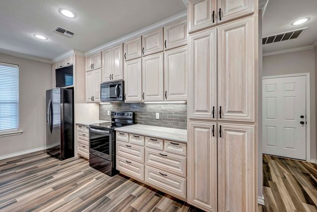 3210 Verona Dr, Odessa, TX 79765