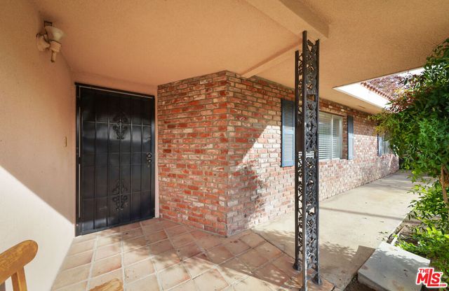 10 Grey Way, Taft, CA 93268