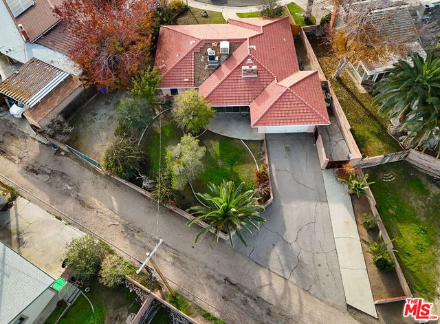 10 Grey Way, Taft, CA 93268