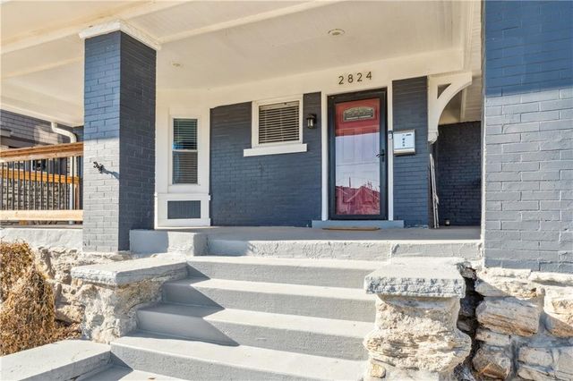 2824 Tracy Avenue, Kansas City, MO 64109