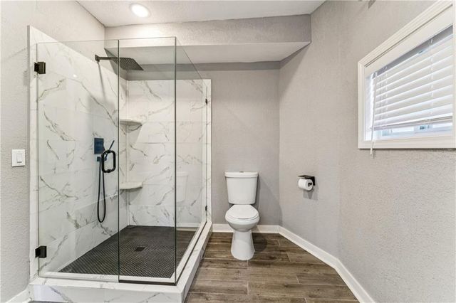 2824 Tracy Avenue, Kansas City, MO 64109