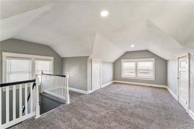 2824 Tracy Avenue, Kansas City, MO 64109