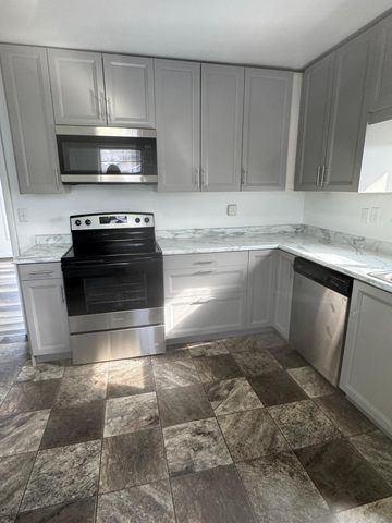 2311 8th Street S, Moorhead, MN 56560