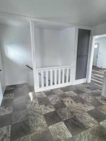 2311 8th Street S, Moorhead, MN 56560