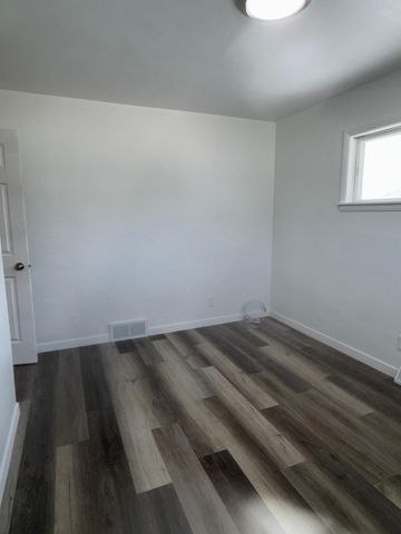 2311 8th Street S, Moorhead, MN 56560