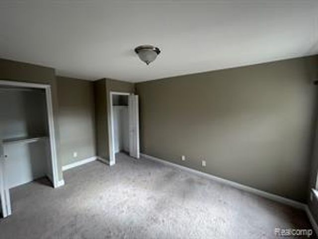 41484 Glade Road, Canton, MI 48187