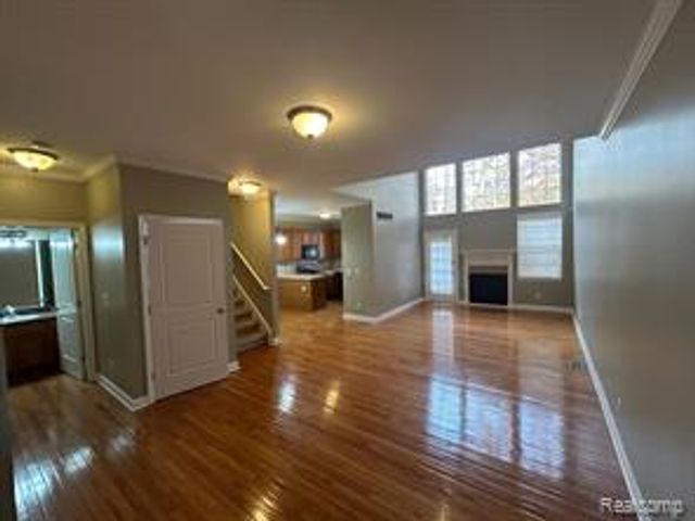 41484 Glade Road, Canton, MI 48187