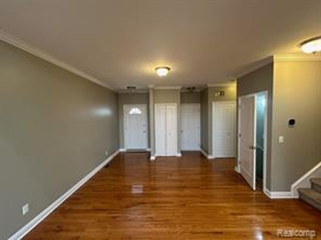 41484 Glade Road, Canton, MI 48187