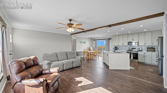 810 Awesome View, Yoder, CO 80864