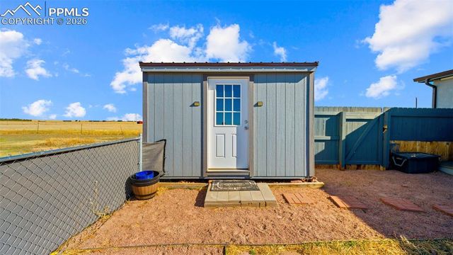 810 Awesome View, Yoder, CO 80864